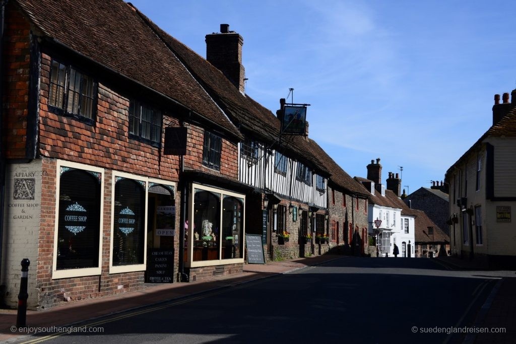 Alfriston in East Sussex ist ein wirklich wunderschön erhaltenes typisch altenglisches Dorf.