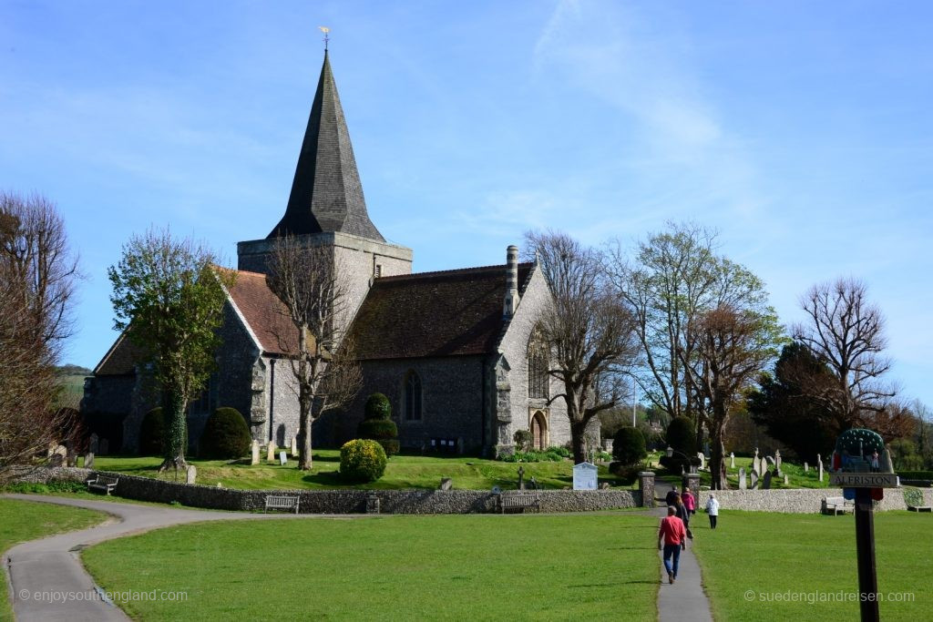 Die St. Andrews Church in Alfriston