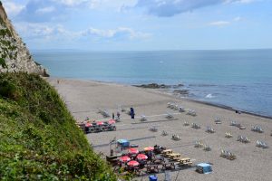 Der Strand von Beer in Devon