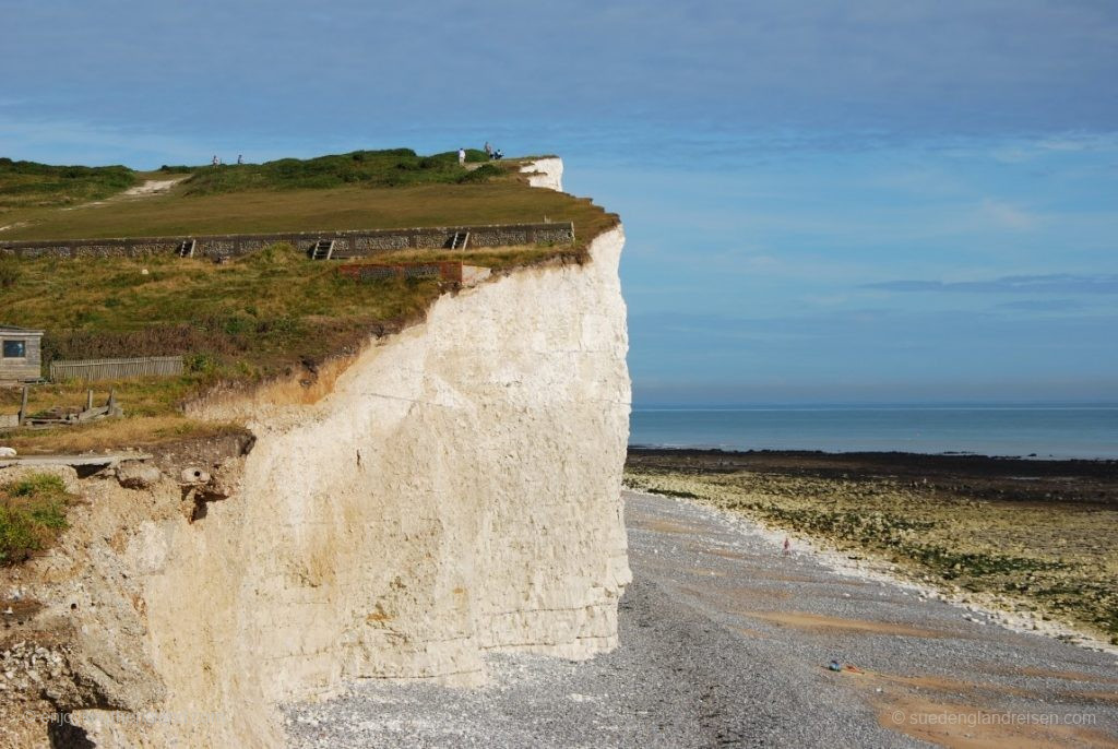 Blick von Birling Gap nach Osten auf die weißen Kreidefelsen