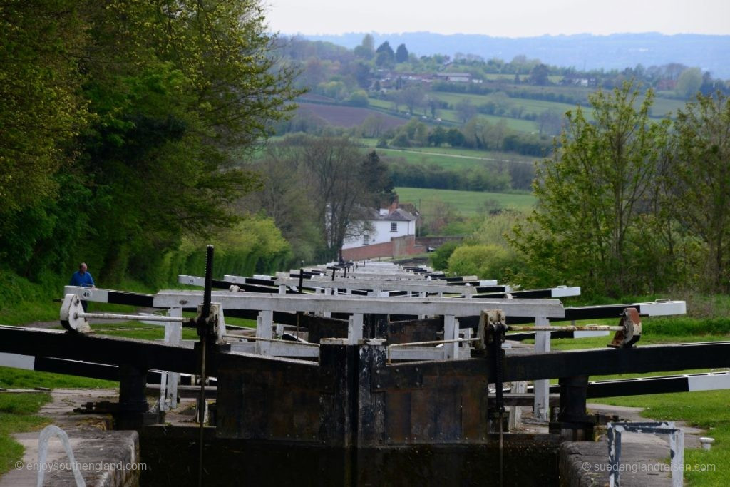 The staircase of Caen Hill in Devizes from above