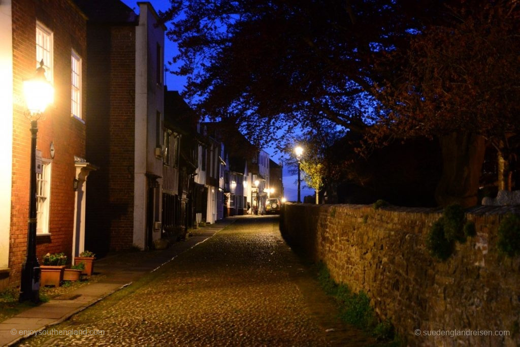 Rye in der Nacht am Church Square