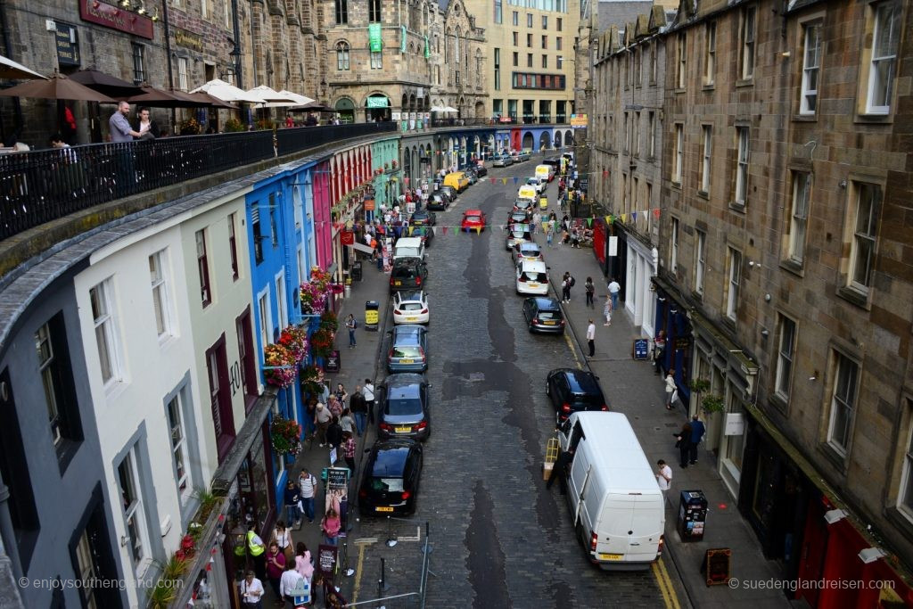 Die quirlige Victoria Terrace in Edinburgh