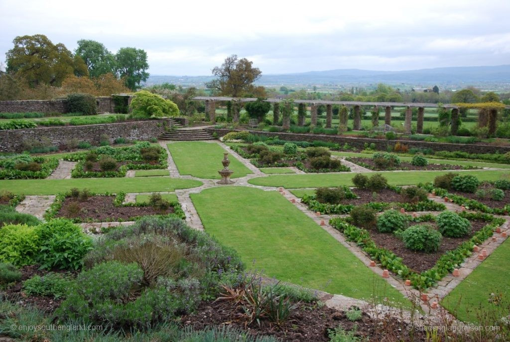 Hestercombe Gardens