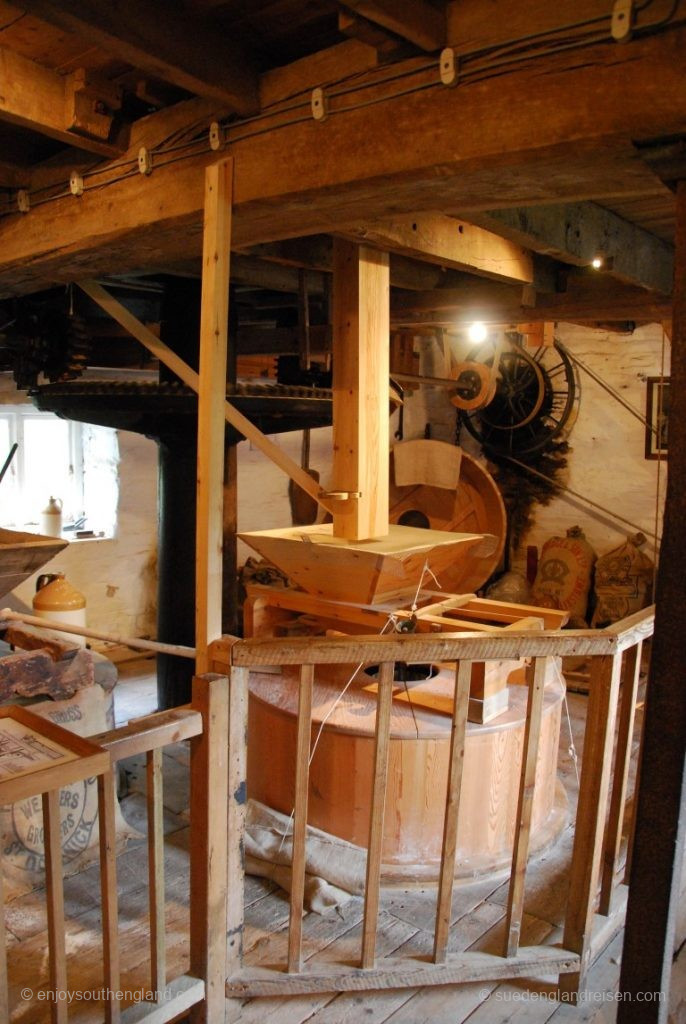 Cotehele in Cornwall - in der noch heute aktiven wasserbetriebenen Mühle