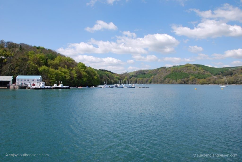 Ein Blick voraus - den River Dart wird es nun entglang gehen.