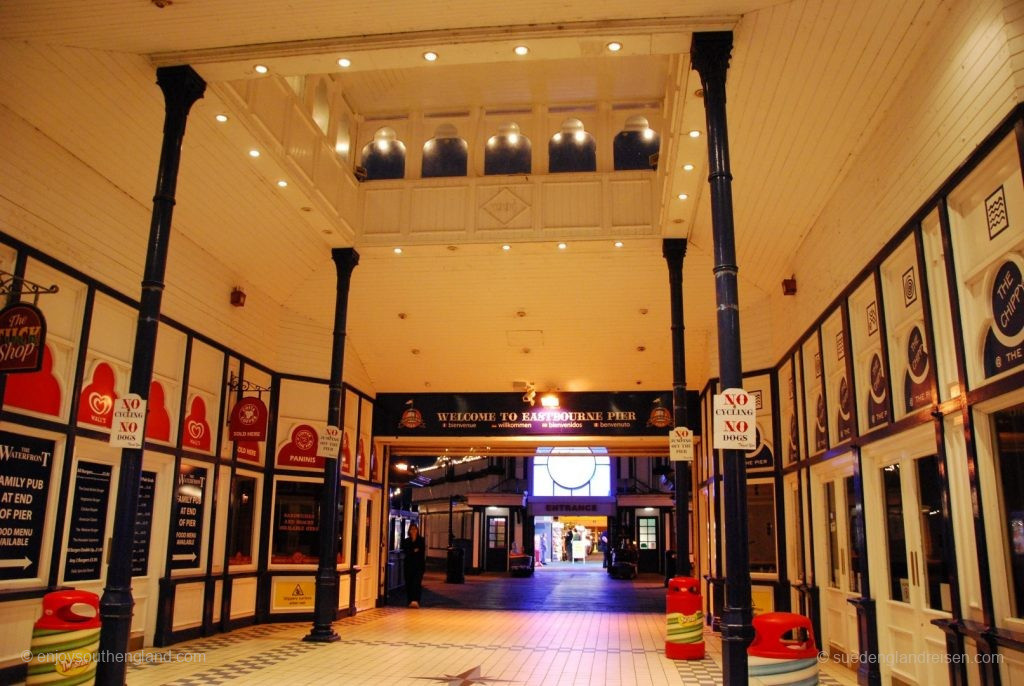 Eingangsbereich zum Eastbourne Pier