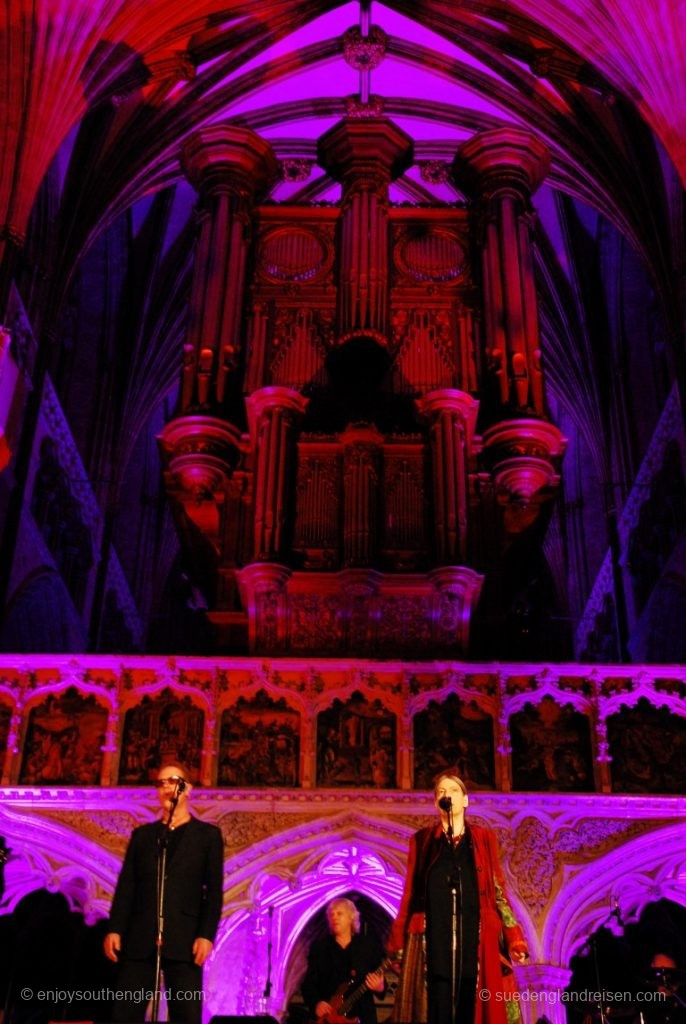 Live Concert at Exeter Cathedral (The Oysterband with June Tabor)