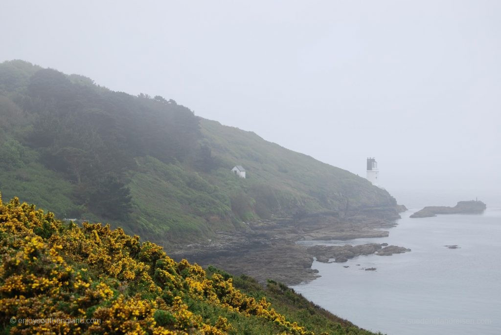 Roseland Peninsula im Nebel