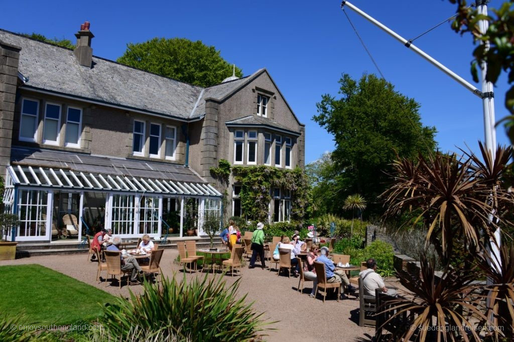 Das alte Herrenhaus in Overbeck's Garden ist zu besichtigen und beinhaltet einen Tea-Room