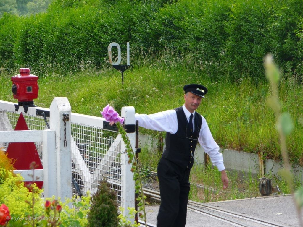 Kent & East Sussex Railway - closing the gates at the nearby road