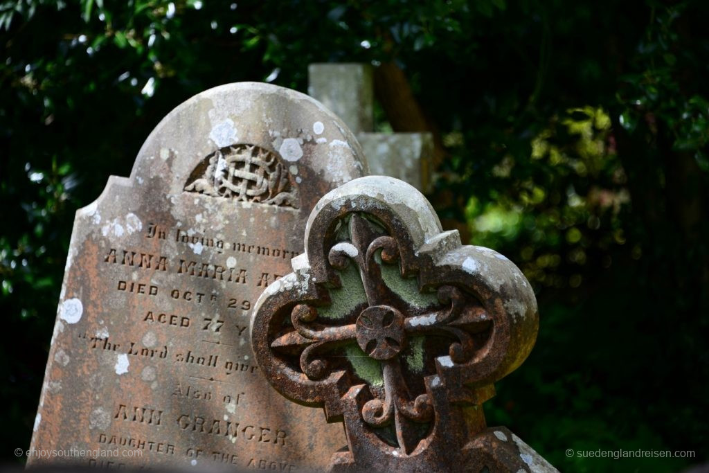 Castle Combe - am Friedhof