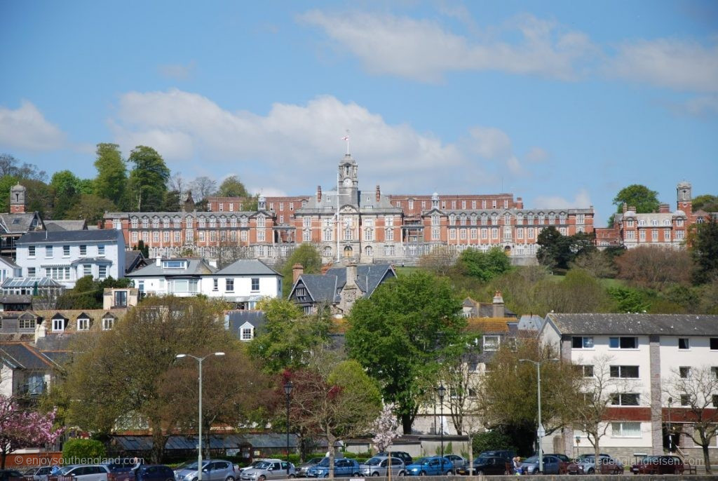 Dartmouth - das Britannia Royal Naval College