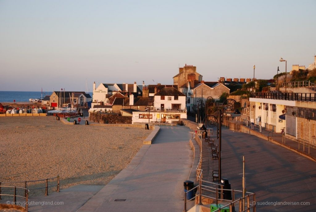 Lyme Regis im frühen Morgenlicht