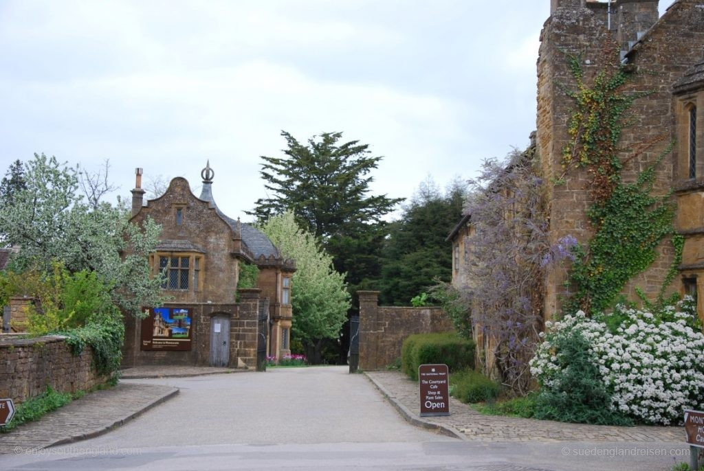 Eingang zum Montacute House