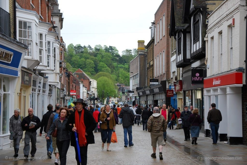 Winchester an einem regnerischen Tag - die Fußgängerzone