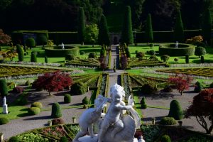 Drummond Castle Gardens