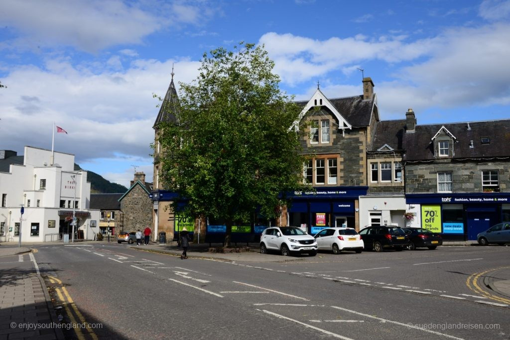 Aberfeldy with its cinema from the 1930s