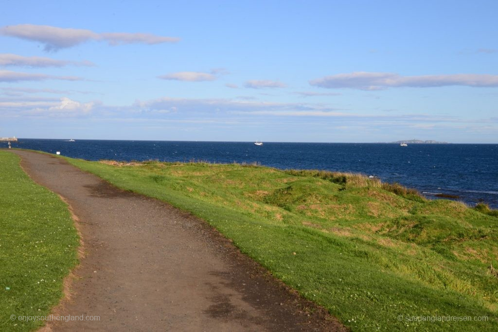 Typical of United Kingdom: deep green to the sea and then deep blue. The colours are just amazing.