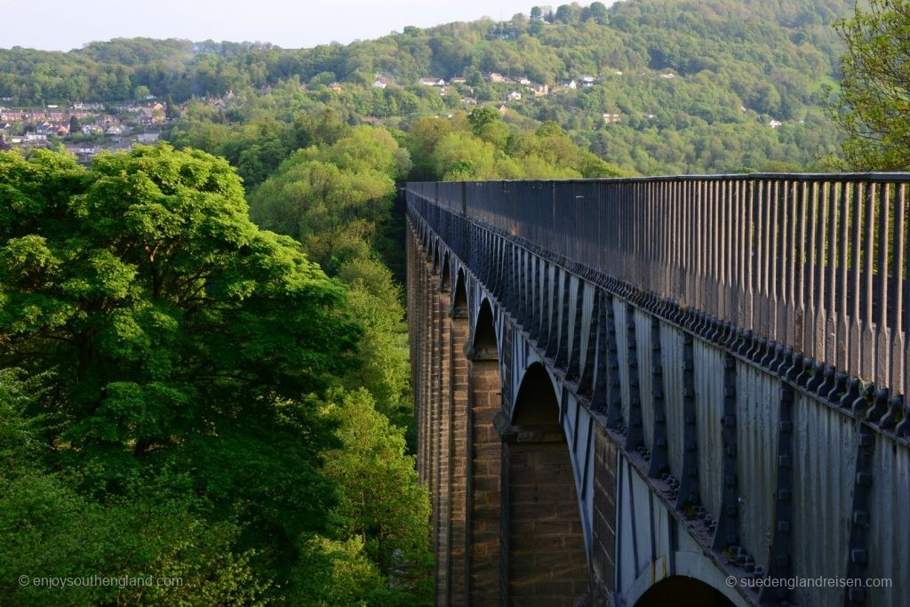 Pontcycyllte Aquaeduct 