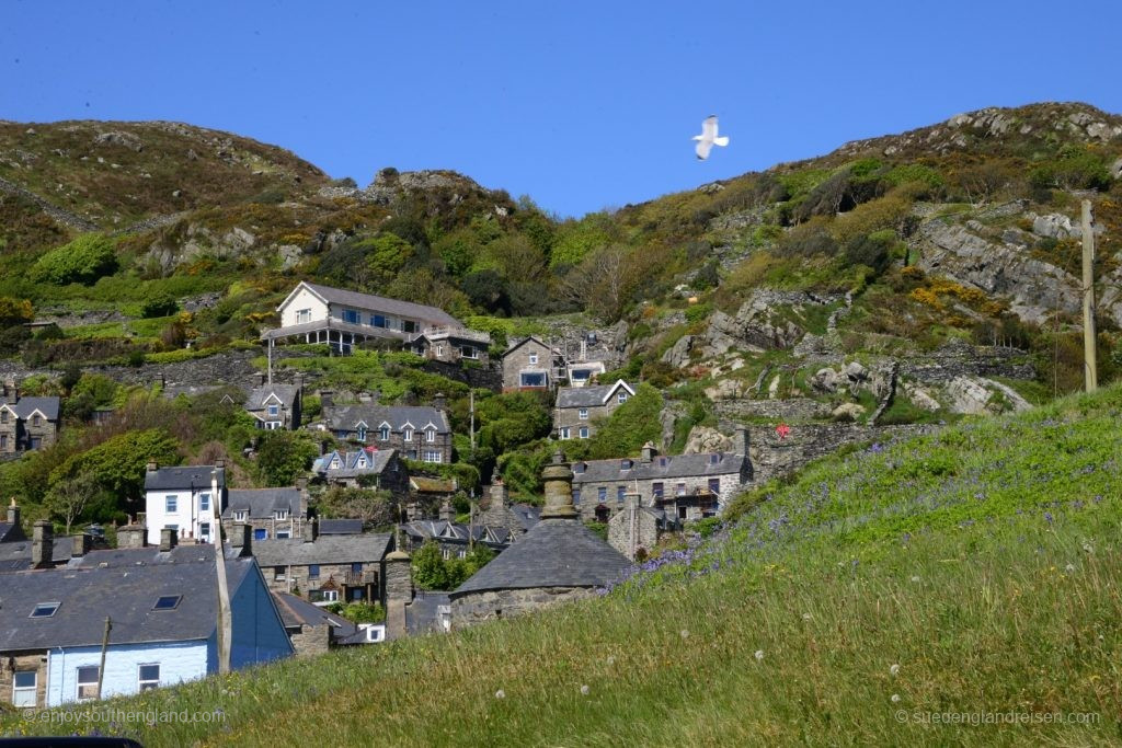 Barmouth zwischen Hügeln...