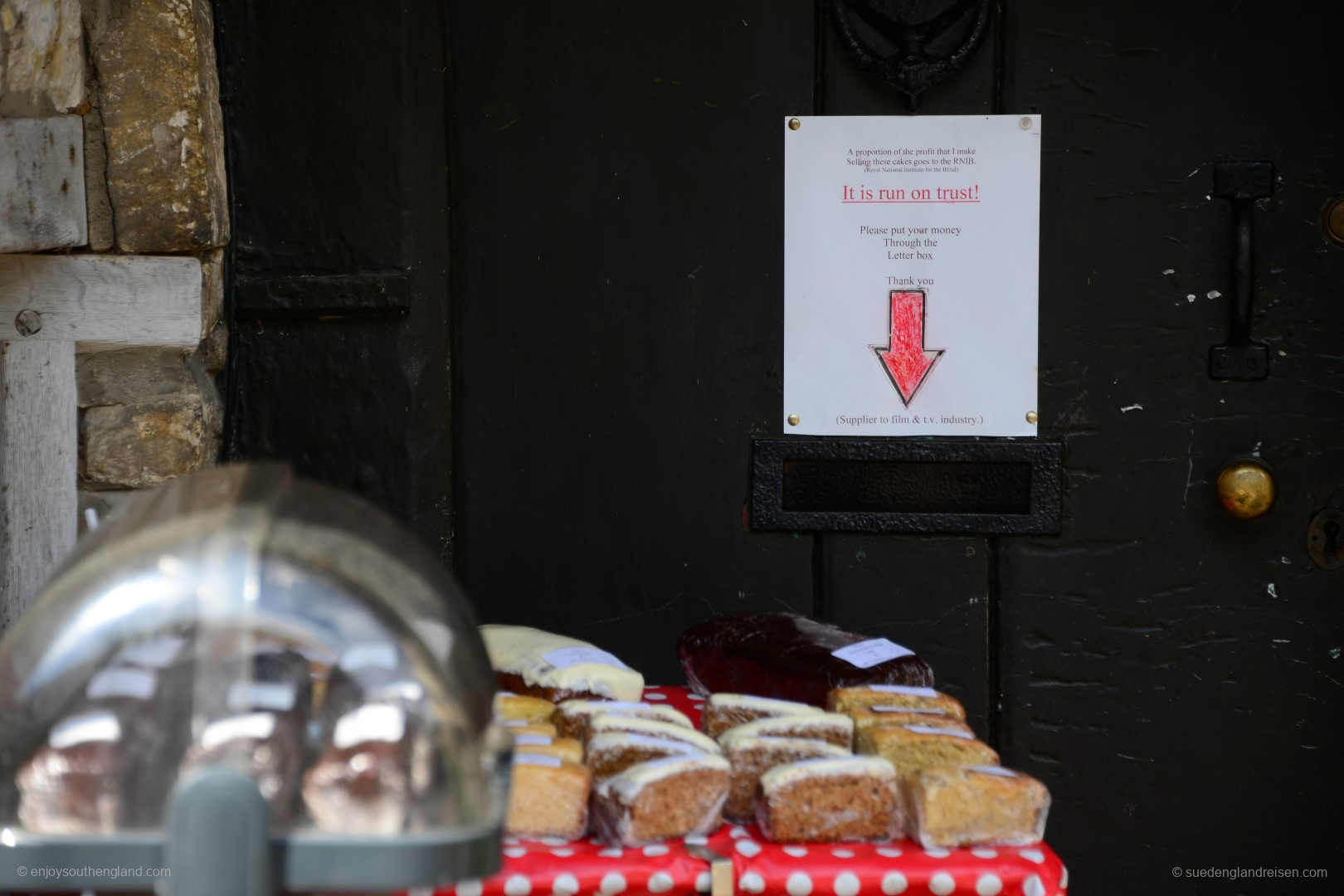 Detail zum Kuchenverkauf in Castle Combe